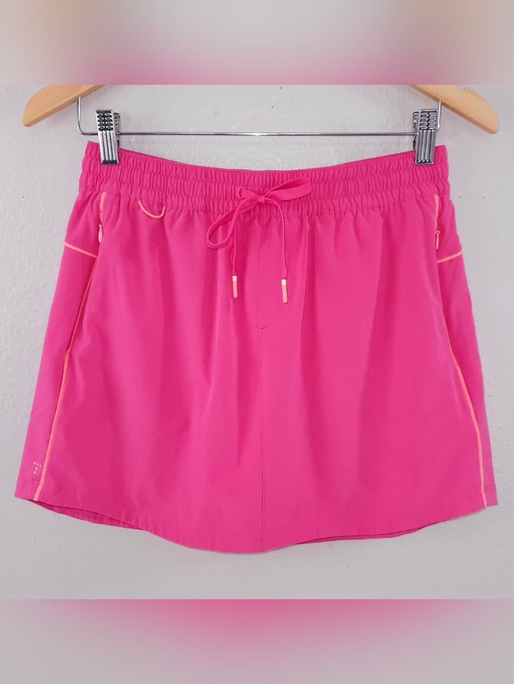 Title Nine Bidwell Skort MEDIUM Pink Quick Dry Active Hiking Skirt UPF 50+
